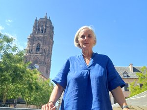 "C'est une formule qui prend de l'ampleur" : des séries télévisées au spectacle dans les fermes, la Ruthénoise Éléonore Echène a fait des scènes