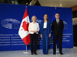 "Les partenariats sont un choix stratégique" : et si le Canada devenait... le premier "membre associé" de l'Union européenne ?