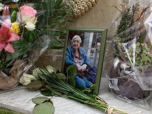Sept ans après le meurtre d'une cousine dans le Tarn, il comparaît en Aveyron pour en avoir escroqué une autre