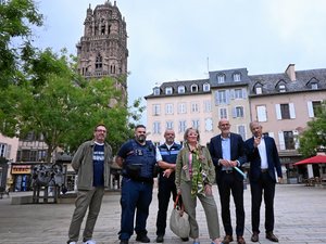 "C'est ce qui faisait la vie et le sel du centre-ville le samedi matin", le marché de Rodez se prépare à refaire cité