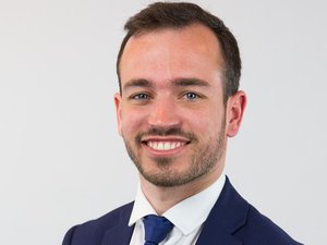 Quentin Le Gaillard, maire de Concarneau, mis en examen pour "viol et agression sexuelle" à l'issue de sa deuxième garde à vue