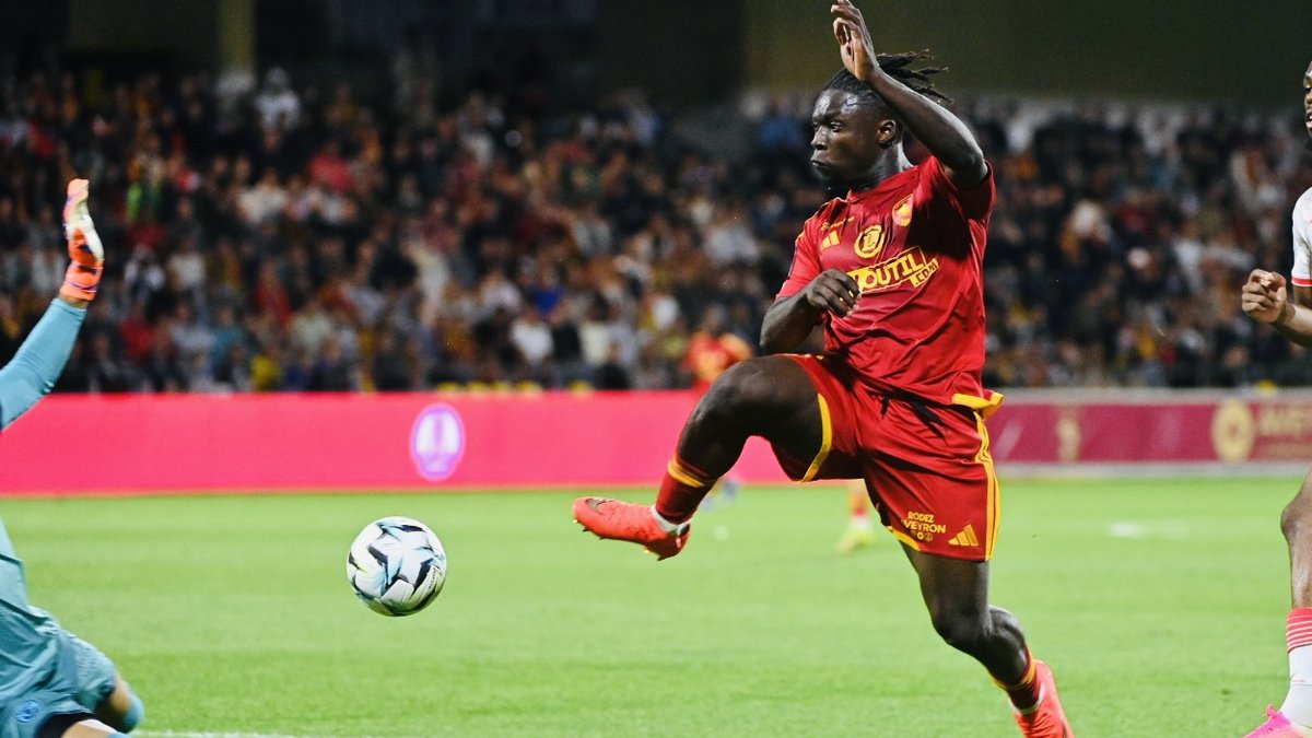 Football : encore plombé par ses innombrables erreurs, Rodez défait par Nancy, revivez le match