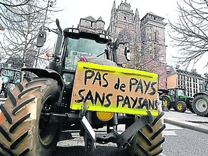 Prix du carburant : "Cette mobilisation nous concerne tous !", la Coordination Rurale appelle à manifester ce lundi soir à Rodez