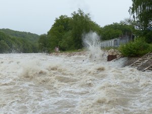 Pluies et inondations : le Gard et l'Hérault en vigilance rouge depuis ce mercredi 30 septembre matin, quels sont les secteurs les plus exposés et à quoi s'attendre ?