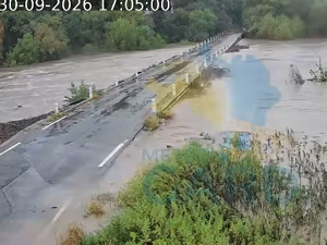 VIDÉO. Inondations : de rivière totalement asséchée à un torrent en furie, Météo Gard dévoile des images spectaculaires de la crue éclair du Gardon