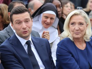Écrits antisémites de Jordan Bardella : Médiapart publie des preuves que le président du RN en est l'auteur