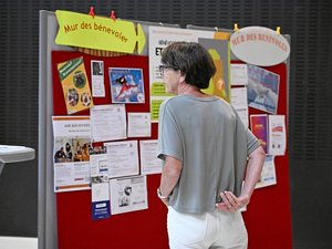 "Pour les garder, il faut faire très attention à eux" : les bénévoles, un besoin fluctuant pour les associations de Rodez