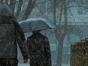 CARTES. Météo : les pluies de ce mercredi vont rincer les dernières chaleurs estivales, jusqu'en 11 ou 12 degrés en moins ce jeudi