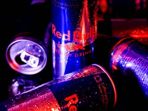 Interdire les boissons énergisantes aux moins de 16 ans : le ministère de la Santé se dit favorable, un rapport pointe les "effets nocifs" sur les plus jeunes