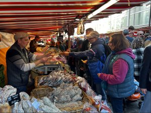 Marché des pays de l'Aveyron à Paris : c'est parti pour trois jours de fête, horaires, lieux, producteurs, animations, inauguration... Découvrez le programme de la 26e édition