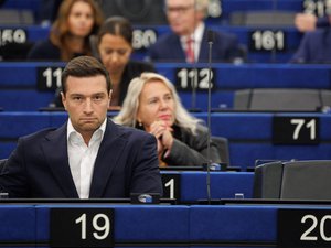 Écrits antisémites de Jordan Bardella : dans la foulée des révélations de Médiapart, le président du RN a supprimé un ancien compte Facebook datant de sa jeunesse au Front national