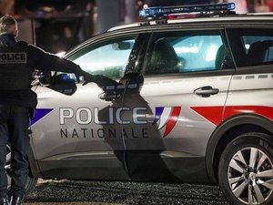 Les démineurs de Montpellier grimpent en Aveyron pour une boite de métal suspecte au beau milieu du parc auto d'un rallye automobile