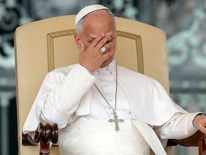 "Les médecins estiment qu'il convient d'intervenir" : le pape Léon va être opéré d'un nodule au poumon
