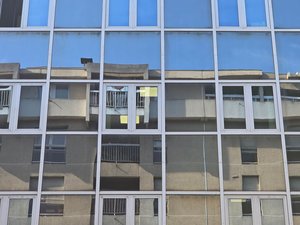 Plus de 9 millions d'euros de profits : ils obtenaient frauduleusement des crédits pour acheter des biens immobiliers qu'ils revendaient sous le manteau