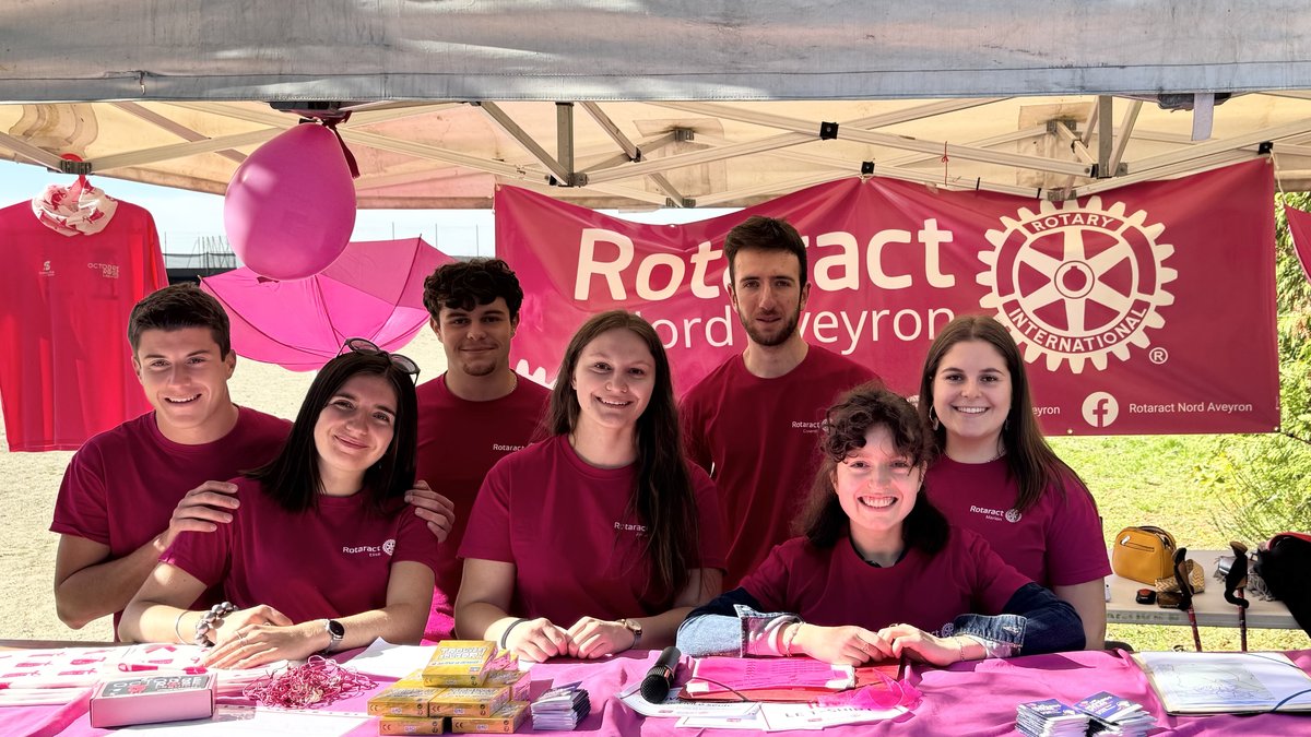 Des animations en tous genres et un relais solidaire dans la piscine : contre le cancer, le Rotaract Nord-Aveyron prend le taureau par les cornes
