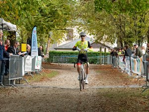 Vélo club Rodez : 185 cyclistes réunis pour un cyclo-cross en hommage à Mathys Labro, décédé à 19 ans