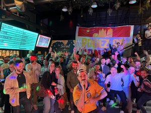 Alain Giresse invité de marque de la bodega du Cantou'lousain qui a réuni quelque 200 personnes à Toulouse