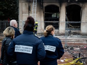 Manifestations du 17 octobre : des commerces pillés, des bâtiments publics incendiés... À Montpellier, Paris, Marseille, etc., comment des casseurs ont plongé la convergence des luttes dans le chaos