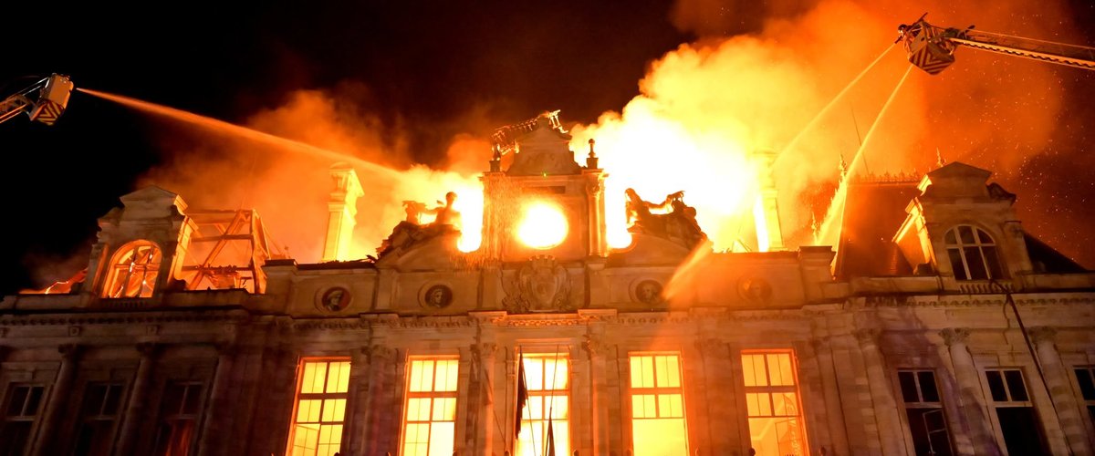 Incendie de la mairie de Limoges : le maire menace de démissionner, une marche prévue à Limoges avec de nombreux élus dont Carole Delga, présidente de la Région Occitanie