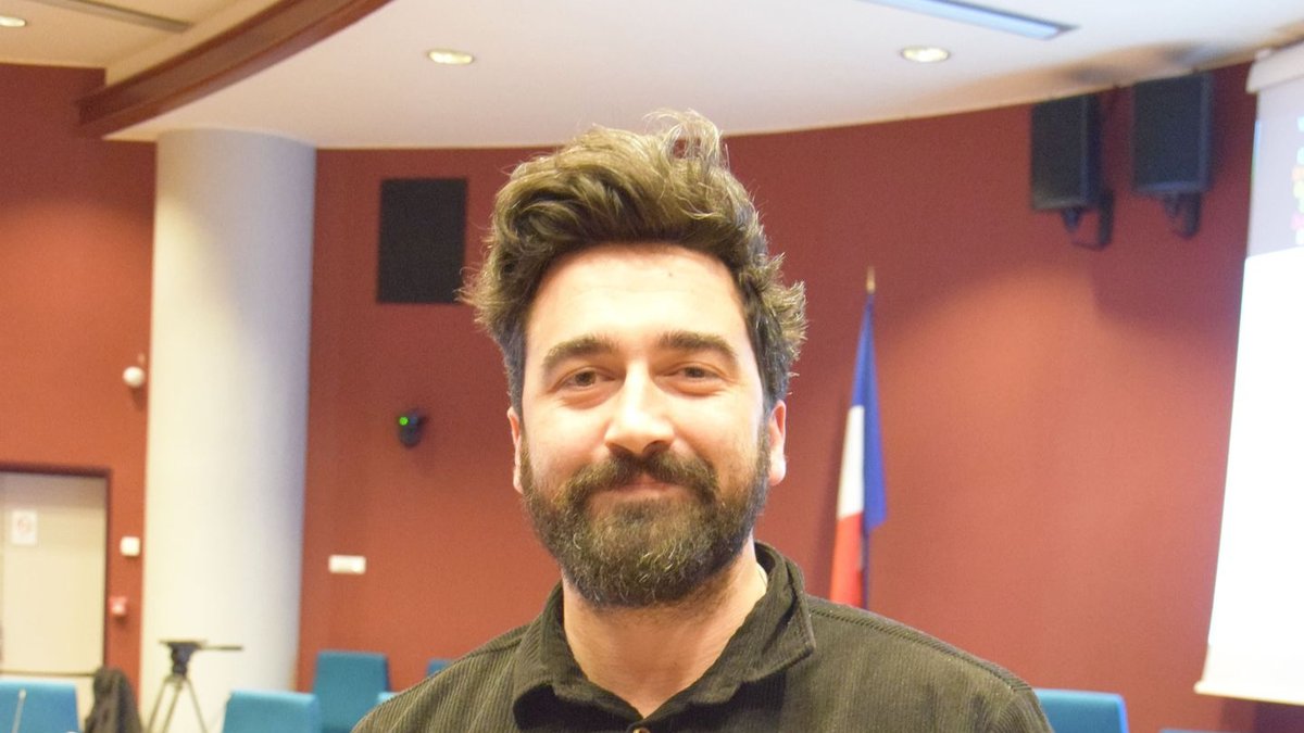 Manifestations du 17 octobre : "Je ne vais pas pleurer pour une mairie qui brûle", réagit Florian Monteillet, conseiller municipal d’opposition à Rodez