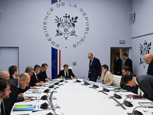 "Je suis responsable de tout ce qui se passe sur le terrain" : Laurent Nuñez, le ministre de l'Intérieur, a remis sa démission, Emmanuel Macron l'a refusée
