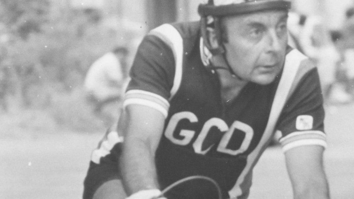 111 000 km parcourus en Aveyron, le même col gravi 1 241 fois : véritable stakhanoviste du vélo, Claude Jonis s’en est allé à 91 ans