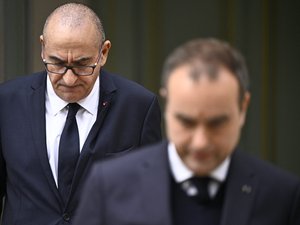 "On nous demande texto d'écrire que c'est LFI qui est derrière" : le témoignage choc d'un commissaire du renseignement après les violences du 17 octobre, LFI veut attaquer Laurent Nuñez en justice