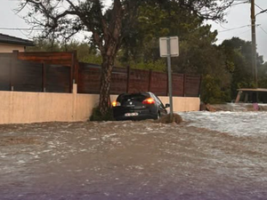 Météo : fin de l'épisode méditerranéen et de la vigilance rouge en Corse, des cumuls de pluie record, un homme porté disparu