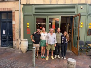 "Ça faisait deux ans qu'on cherchait une affaire à reprendre" : le Café Baronie, une nouvelle brasserie à Toulouse autour du Sud-Aveyronnais Patrick Laur