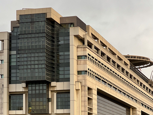 Dette publique : "Ce signal montre à nos prêteurs qu'il existe un chemin", contre toute attente, Moody's ne dégrade pas la note de crédit de la France