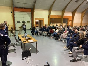 "La parole est libre, c'est un moment d'échange privilégié" : ce dispositif qui consiste à "créer du lien" avec la gendarmerie va s'étendre en Aveyron