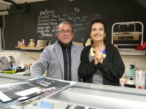Elle régalait les habitants de cette commune de l'Aveyron depuis 10 ans, c'est le dernier jour de cette épicerie-crèmerie