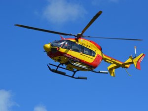 Un chasseur de 87 ans fait une chute mortelle de 50 mètres en montagne depuis une barre rocheuse