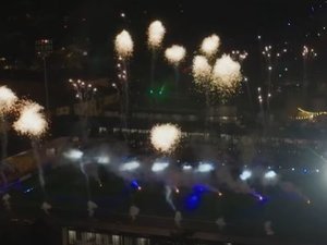 VIDÉO. Les images du beau show pyrotechnique pour l'inauguration du stade Paul-Lignon de Rodez, avant le match contre Dunkerque